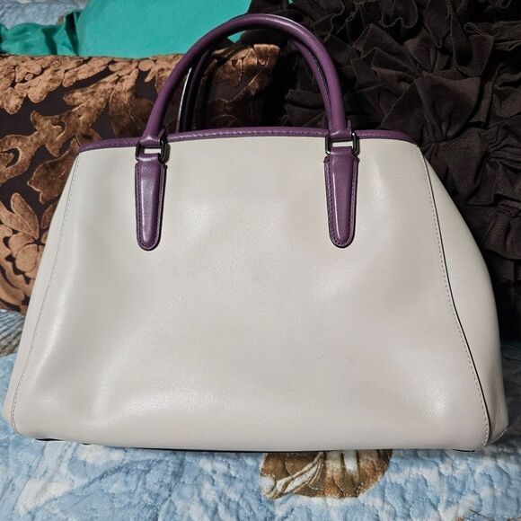 RARE! Coach Margot Carryall Floral Applique - Picture 3 of 8